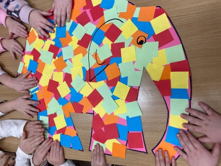 Dzień Życzliwości - Święto Słonia Elmera w SP 16