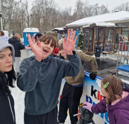 6b tańczy na lodzie